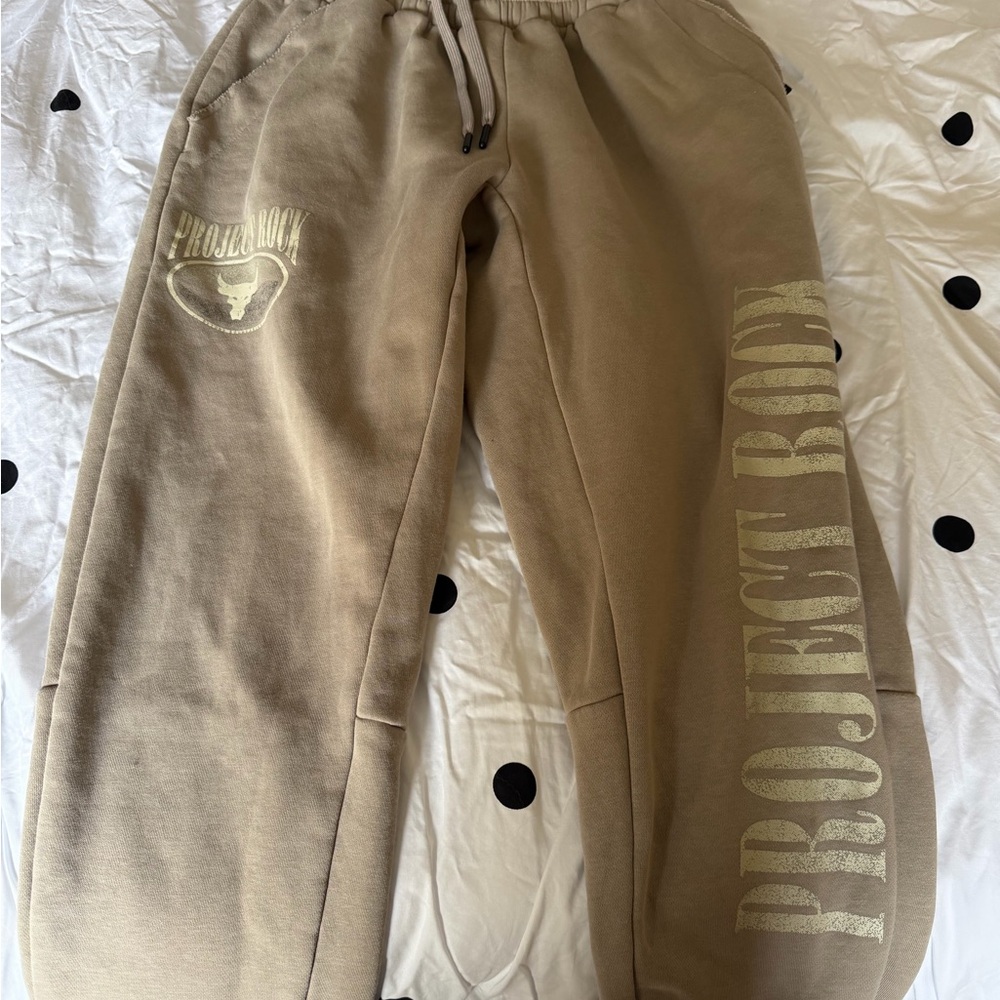 Under Armour Men’s Project Rock Tan Sweatpants
